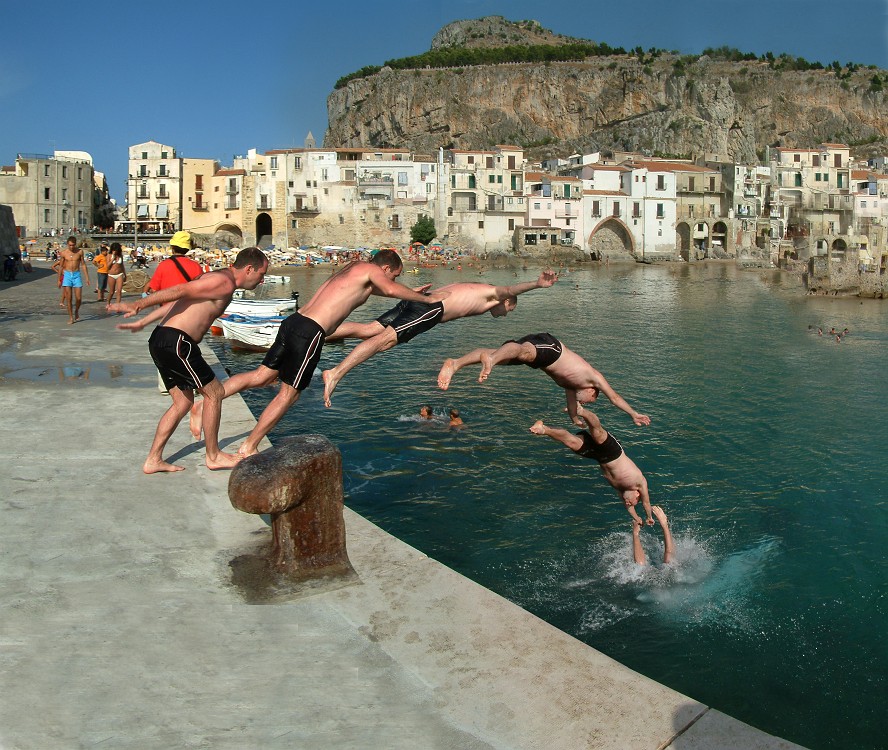 Photo_0016477_sicily_dive_montage